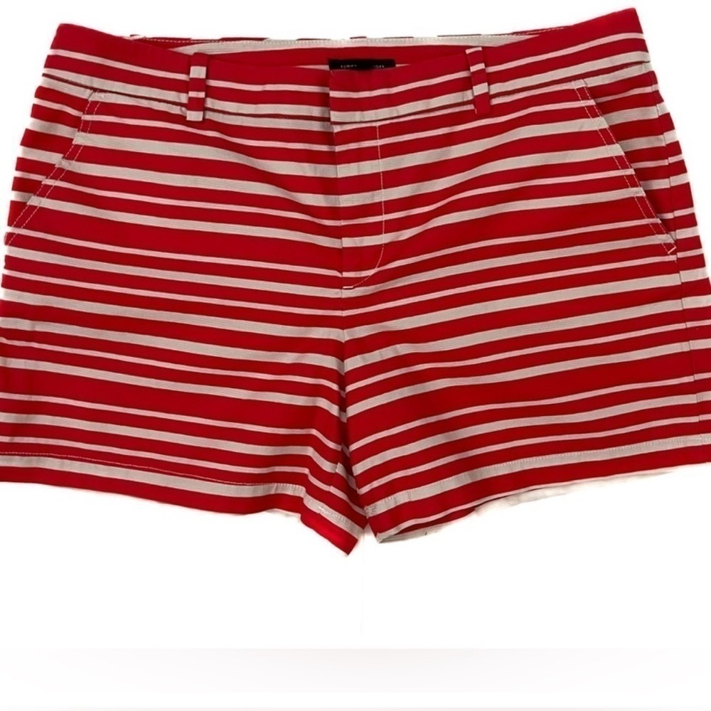 Good used condition Tommy Hilfiger shorts. Sz 6